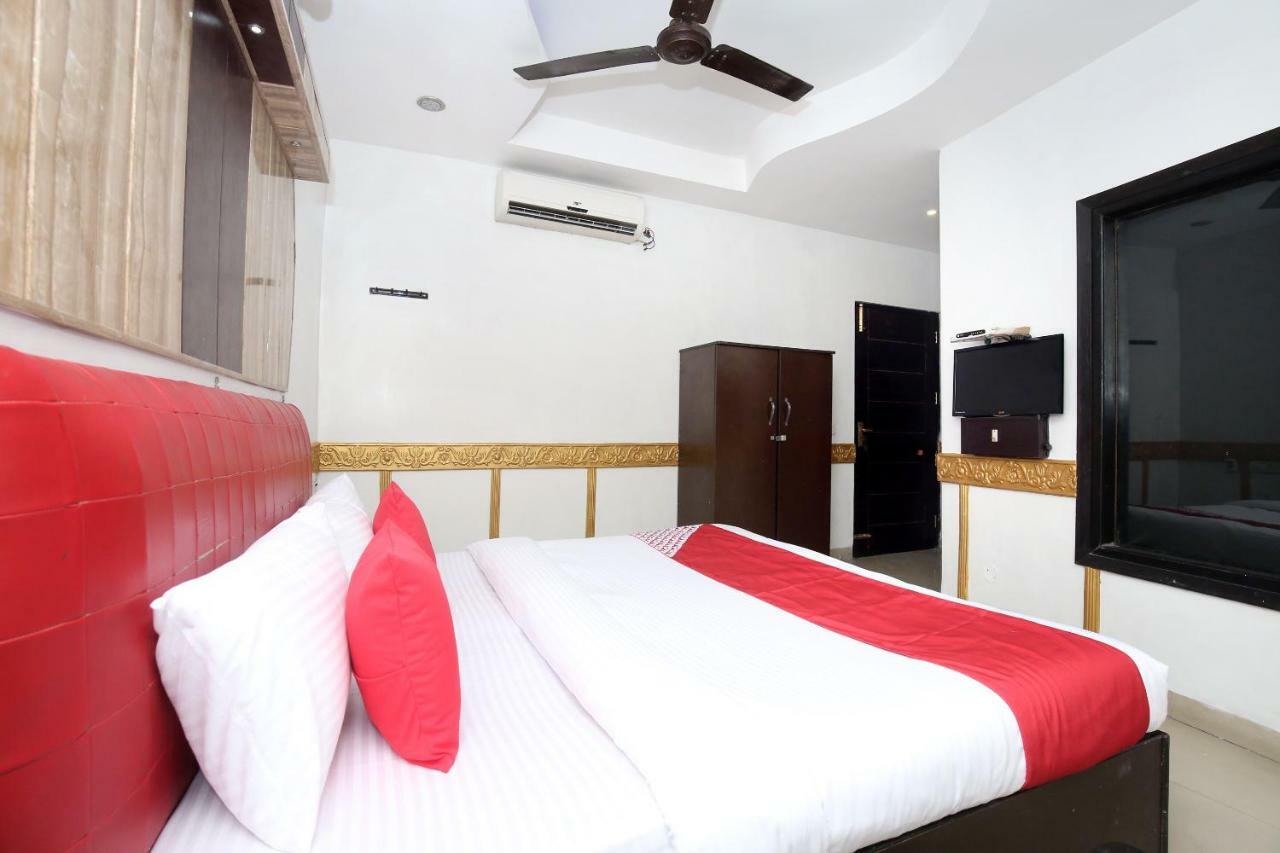 Hotel Oyo 5884 Amante Chandīgarh Exterior foto